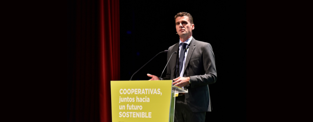 "El papel de las Cooperativas es fundamental para impulsar el cambio necesario hacia una agricultura más productiva y sostenible"- Ronan de Hercé